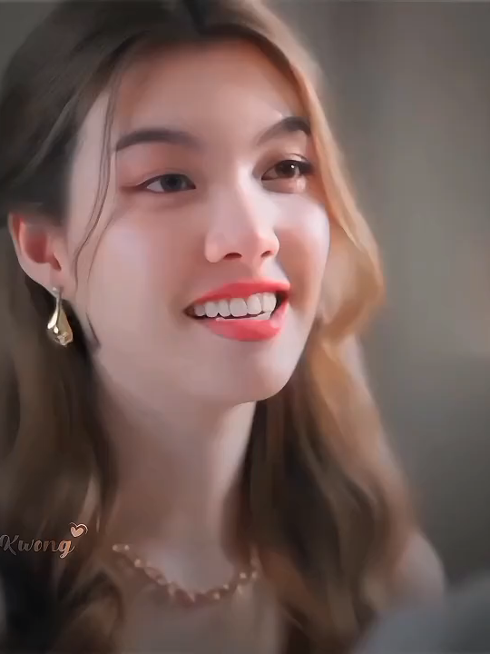 Dan jangan lupa makan pisang🤭 #Tsou #Ormkornnaphat #Linglingkwong #lingormforever💍 #LINGORMISREAL 