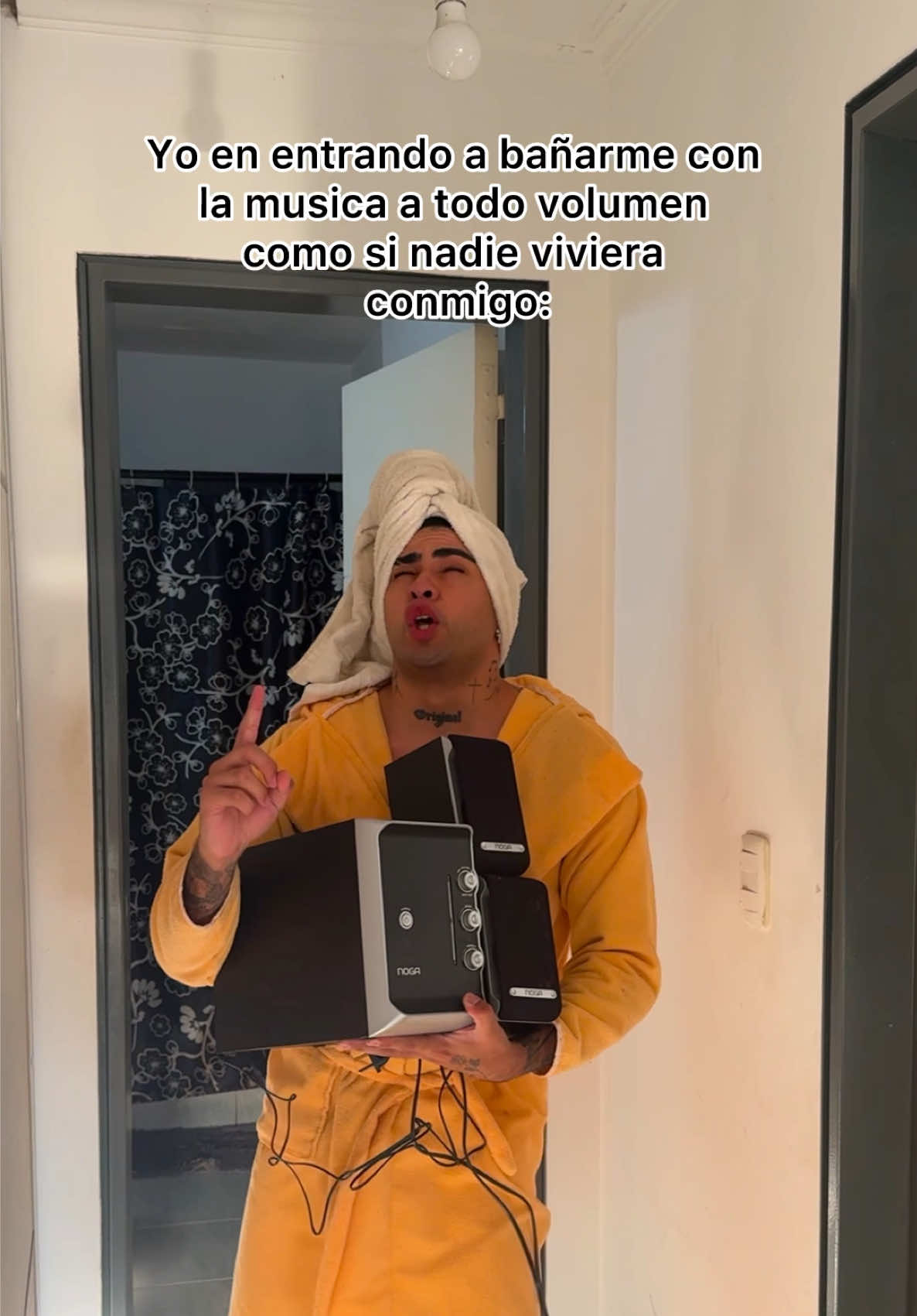 Confirman ?? JAJAJAJA ✌🏻😅😂 #humor #lamonajimenez #musica #baño #paratii 