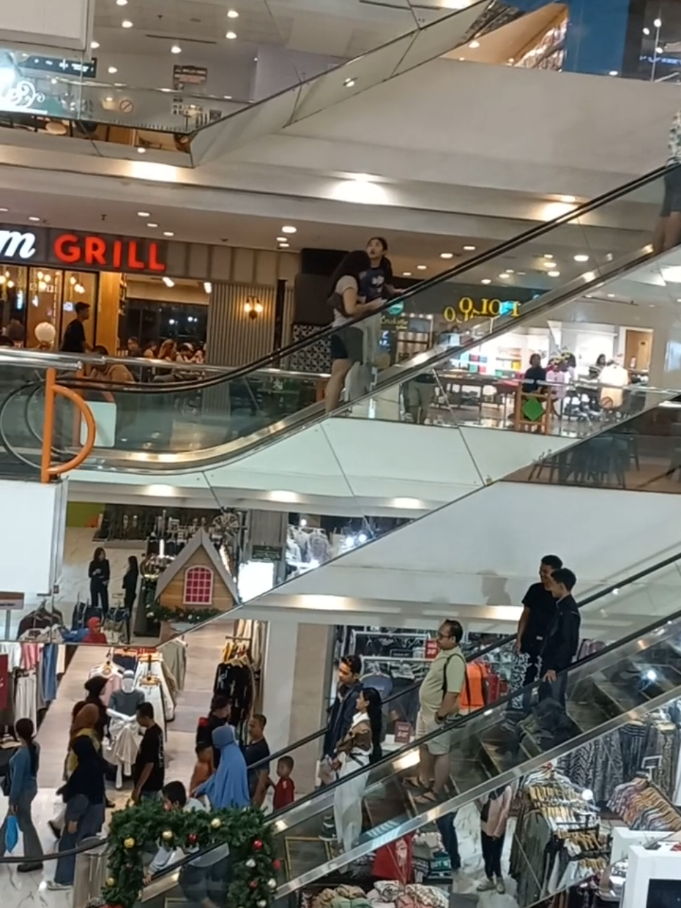 Numpang Ngadem Shooping#mall 