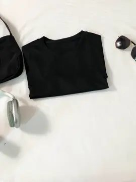 Temos uma seção masculina completa na loja, com peças modernas, confortáveis e de alta qualidade, pensadas para quem valoriza estilo no dia a dia. São camisetas, polos, bermudas e opções versáteis para diferentes ocasiões. Para conhecer todos os produtos, acesse o link na bio.