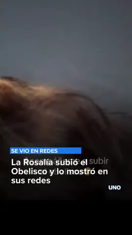 🇦🇷✨ MODO TURISTA POR BUENOS AIRES La artista aprovechó su paso por la ciudad para probar comida bien argentina y hasta se animó a subir al Obelisco. - En sus redes sociales documentó todo el recorrido.