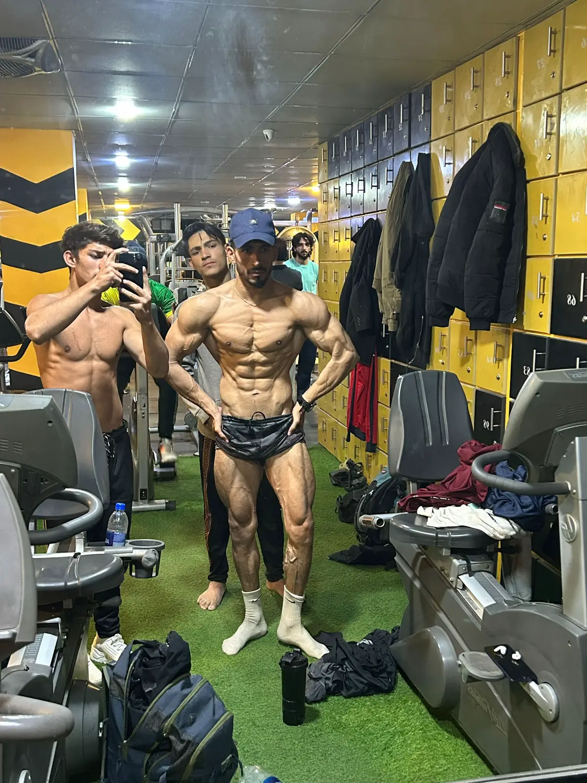 “7 months of pure natural hard work. No shortcuts, no excuses — just consistency, discipline, and hunger. 2 days out from the competition… Let’s finish strong.”