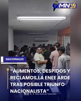 #MNTV❗️ Crisis interna en la ENEE en San Pedro Sula❗️ 🛑Desde SPS se reportan fuertes tensiones dentro de Libre en la ENEE. Afiliados exigen aumentos salariales y también piden el despido de empleados vinculados al Partido Nacional. Además, trabajadores aseguran haber escrito a la presidenta Xiomara Castro solicitando apoyo, pues temen quedar sin empleo tras el triunfo de los nacionalistas. La base denuncia sentirse desamparada, mientras señalan que altos ejecutivos estarían aprovechándose de la situación. Un contacto afirma que directivos de la ENEE se habrían otorgado aumentos colectivos y que René Alfaro, asesor de Erick Tejada, habría engañado a los empleados de San Pedro Sula. ¡Únete a nuestra comunidad informativa! 👉🏻📲 mntv.hn #MasNoticias  #ENEE #SPS #Honduras 