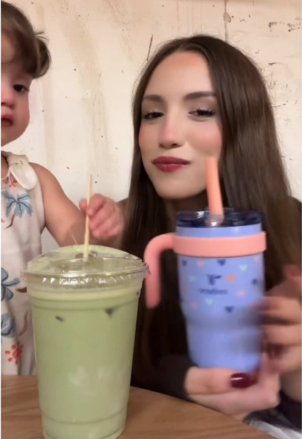 Emma me robó el matcha 🤠🍵 #mariannegonzaga #emma #Vlog #grwm #CapCut 