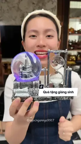 Trả lời @Hồng Hồ dạ có đèn nha bác ơi #quatangchonguoiyeu#trangtrinhacua#ngocngannga#quacauphale#quatanggiangsinh