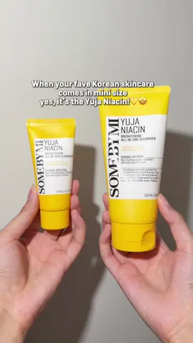 Siapa bilang botol kecil nggak bisa bikin kulit kamu glowing? 💛 Yuja Niacin mini ini siap nemenin rutinitas skincare kamu kapan aja, di rumah atau lagi on-the-go. Kulit cerah, sehat, dan tetap hemat tempat di tas! 🌟 #YujaNiacin #SOMEBYMI #SkincareKorea #SkincareViral 