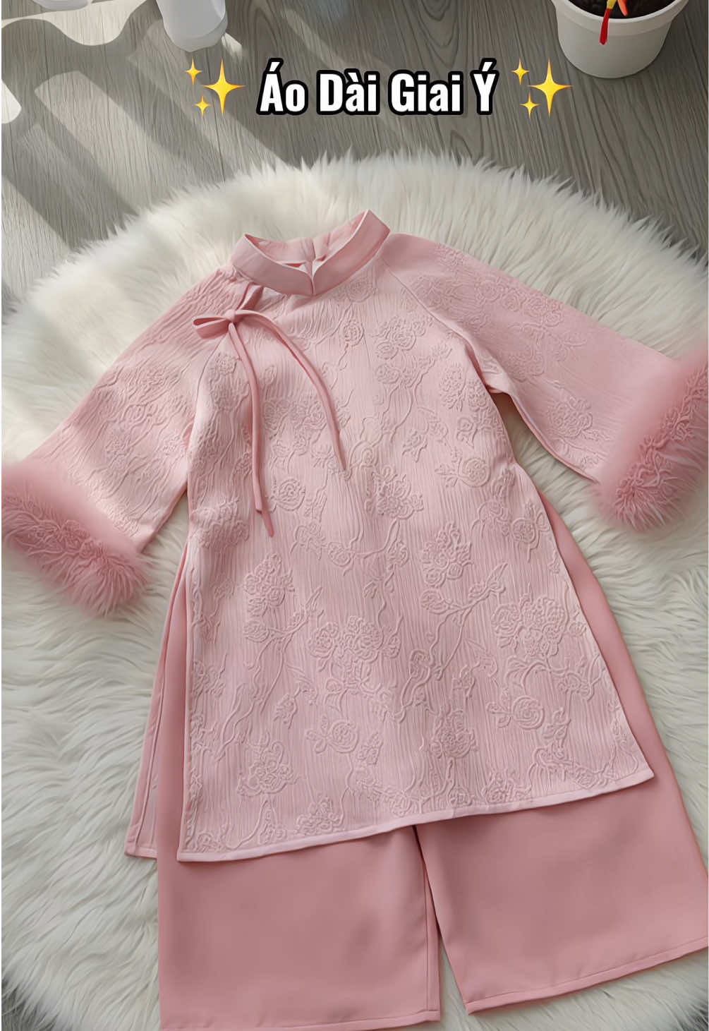 Áo dài GIAI Ý bé gái #tiemdocuashin #xuhuong #domactetchobe #aodaichobegai #aodaitet 