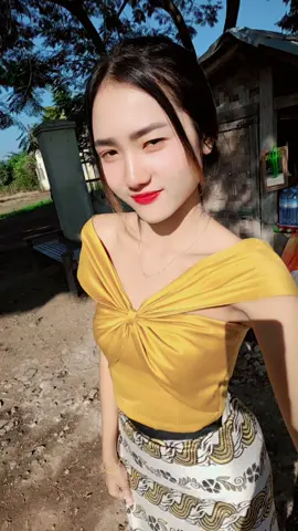 #လူဘဲကြည့်လိုက်ပါ🥹🤭#tiktokmyanmar🇲🇲 #fyp #fyppppppppppppppppppppppp 