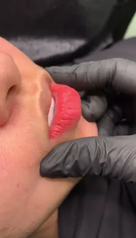 Làm nửa môi thôi để mấy Chị iU nhà em thấy rõ sự khác biệt 🤪🤪🥰  #phunxămtânchâu_tâyninh #phunxămtạinhà 