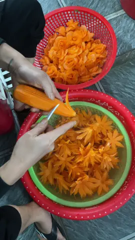 1000 bông hoa cho tiệc cưới #viral #xh #xuhuong #tiahoaquanghethuat 