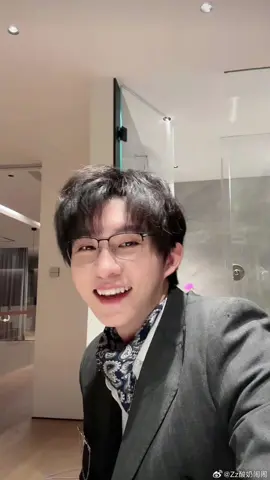 Jiě Jiě,he call me~ Jiě Jiě and he’s my Bǎobèi 😝#zhangjijun #张集骏 #Zhangjijun #zhangjijun张集骏 #zhangjijun💖 