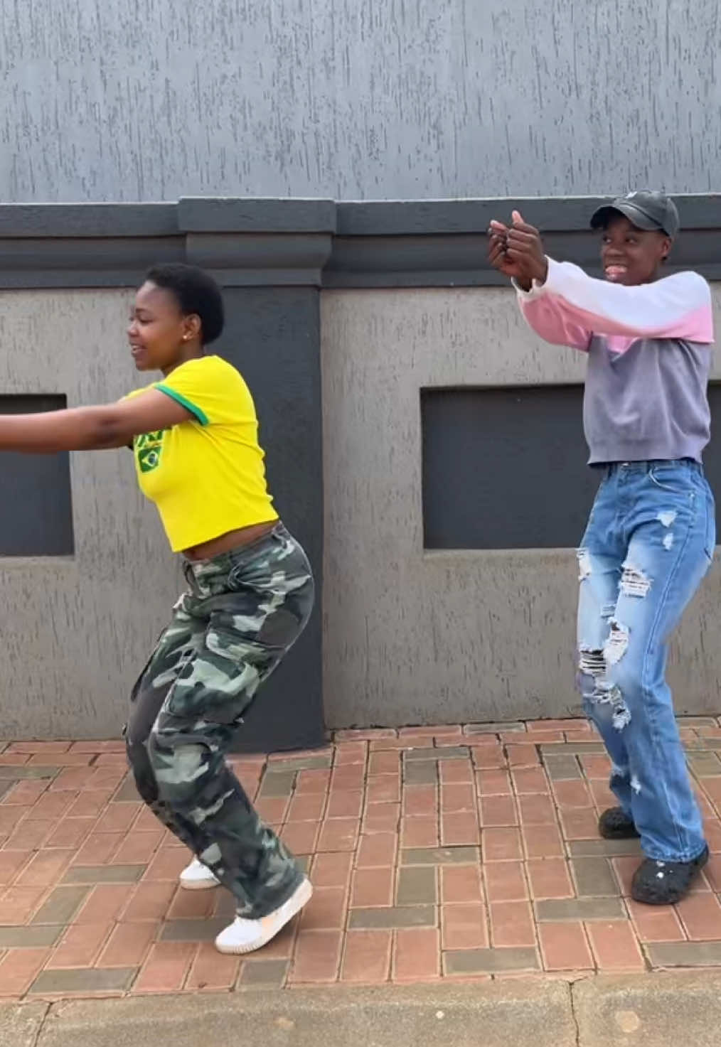 Kum nandi masi jaiva ka so dance challenge 🤭🔥🇿🇦💃🏻 Dc: @user94379717852  #madamaragirls  #amapianodancechallenge2025  #fyp  #tiktokrsa🇿🇦  #trendingdances 