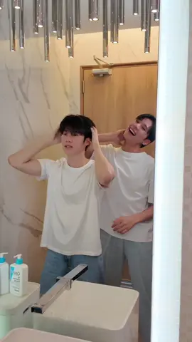 มา Get Ready with Us กันครับ #ล้างผลัดผิว #เซราวีเอสเอ #CeraVeThailand 