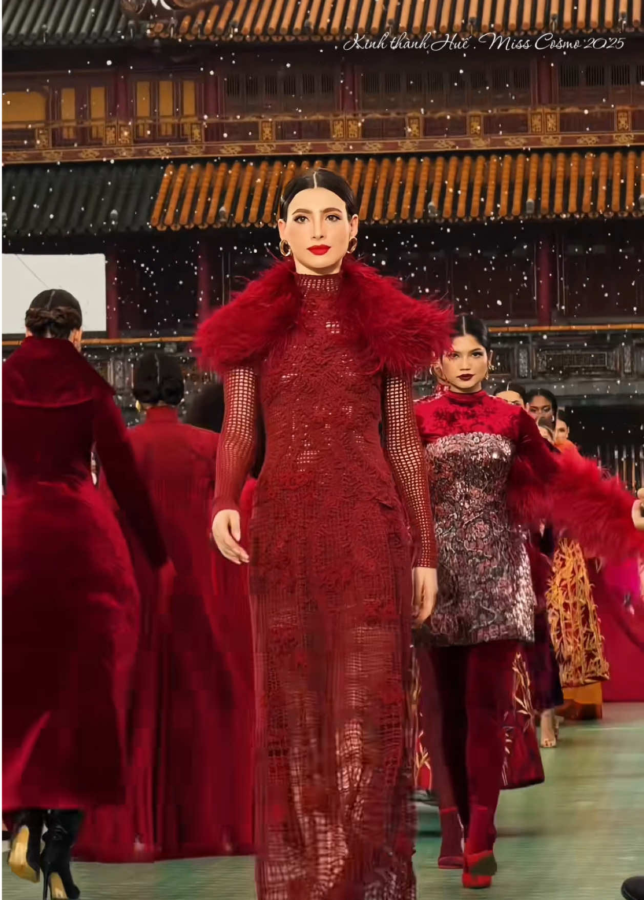 Hội báo đỏ tụi chị tới đây #misscosmovietnam #misscosmo #vietnam #unimedia #misscosmo2025 