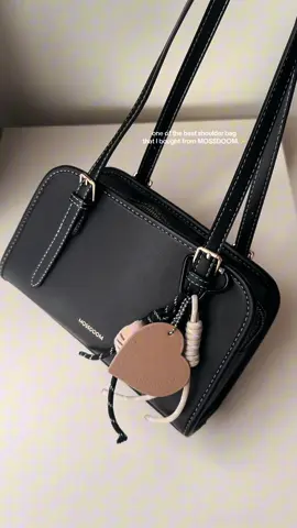 Perfect pang-regalo! #shoulderbag #totebag #leatherbag #giftbag 