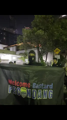 Eh keluar lagi nih bendera haha #persija #jakarta #jakmania 