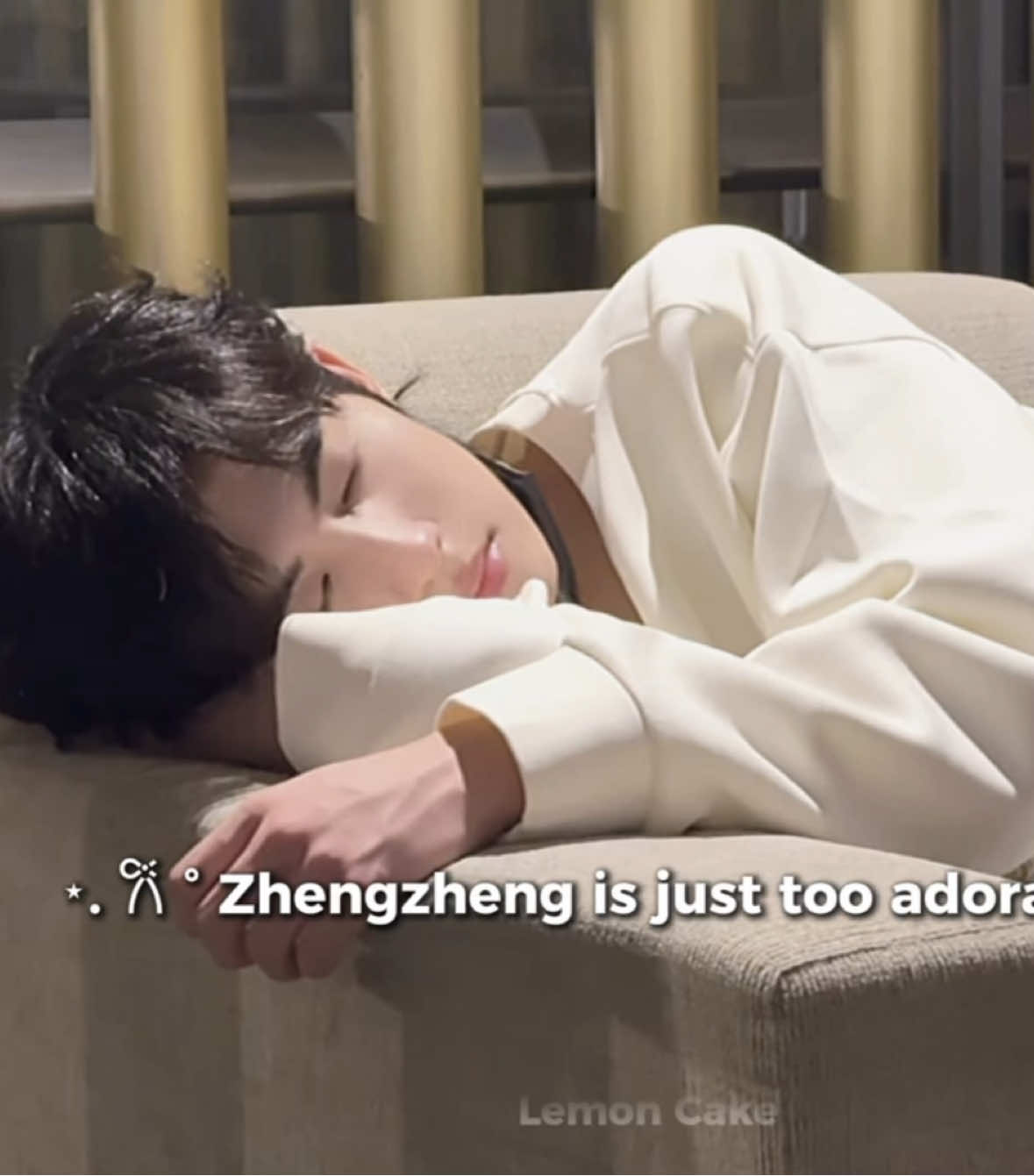 ⋆. 𐙚 ˚ How is it possible for someone to be this cute? ⋆˚꩜｡🐰 #liuxuancheng #刘轩丞 #fyp #foryoupage 