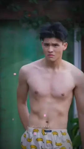 #khun skyနဲ့ Khun naniတို့ရဲ့ ရှားပါးပုံလေးတွေကို ငါးမများက ပါဝင်အားဖြည့် ကူညီပေးထားပါတယ်😂😂😂#imina skynani#plamor bl fan girl# 