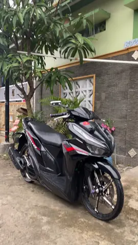 ujan terus😂 #vario125 