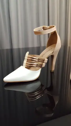 Scarpin feminino, promo de lançamento. Clique no link abaixo e pegue logo o seu  . . . . . #scarpin #sandalias #promo #promocao 