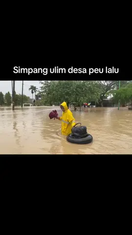 Banjir di simpang ulim desa peulalu jaringan sampe jino glom na#fypシ゚ #fypage #fyppppppppppppppppppppppp #banjirbandang #27november2025 