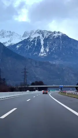 #creatorsearchinsights 