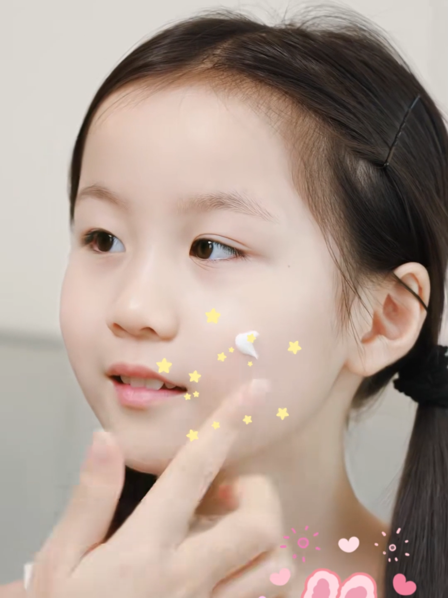 Da bé nứt nẻ, mẩn đỏ do thời tiết khô hanh là mẹ dùng ngay “kem quốc dân” này! #borome #boromevietnam #kemduongamborome #kemduongamchobe