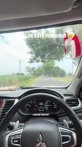 7256US spesialis tembak dalam . Sopir e iki mbiyen bakul ayam warna warni nek SD kras karo aku , nek aku bakul godir warna warni 🤣 . #fyppppppppppppppppppppppp #busmaniacommunity #busjawatimuran #ag7628us #harapanjaya @Alfian Eko Prasetia @mhabib471 