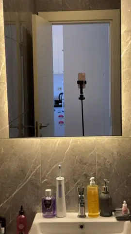 تصبحون على خير الي عندهم مدرسه ذاكروا عدل🤣😜🫦🫦🫦🫦#الشعب_الصيني_ماله_حل😂😂🙋🏻‍♂️ #السعودية #explore #foryou #اغوى_كويتيين🇬🇧 