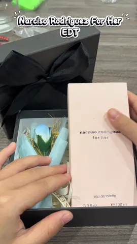 Nước hoa nữ thơm lâu mùi hương bí ẩn cuốn hút#viral #nuochoacaocap #nuochoanu 