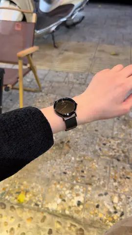 Mẫu mới về đang có giá ưu đãi #donghodep #thoitrangnam #donghonamdep #viral #chongnuoc 