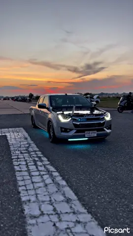 เกือบหล่อมั๊ยครับ😎❤️‍🔥#เกือบหล่อ😎 #วัยรุ่นเดชอุดม😍💪 #อู่บ้านบัง💯 #ks_soundชลบุรี #ช่างโก้หวีดซิ่งเทอโบ 