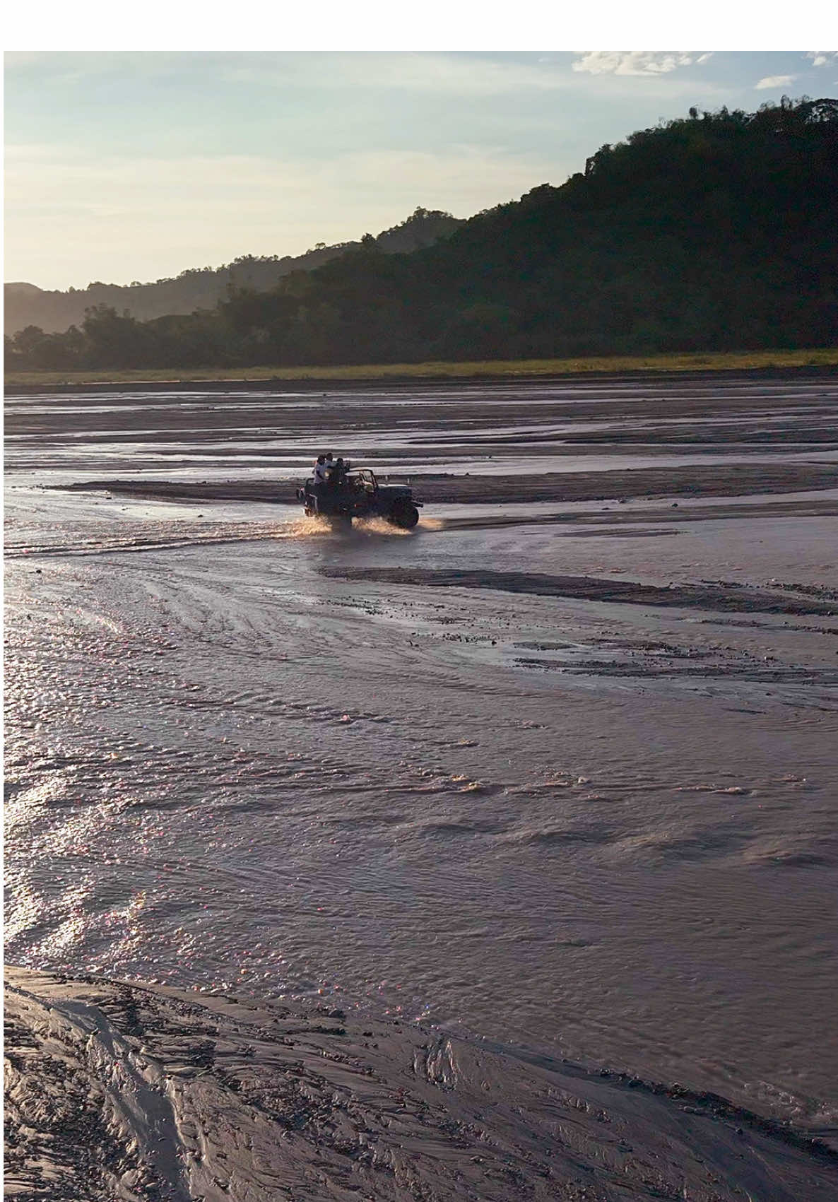 4x4 off-road adveture to Mt. Pinatubo ⛰️🌋 ——  Nag 4x4 para ma-realize na mas rough pa rin ang buhay 😤                                                                                                            #4x4offroad #mtpinatubo #trekking  #fyp 