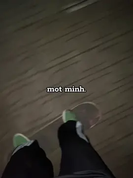 tận hưởng môn thể thao mà mình chọn ✨🤓 #lilduckdakicksieunhuc #qducklaluot #skateboard #fyp #skatelife🔥   ✨gió nhẹ, đêm yên tạo nên một khoảng khắc thư giãn, mặc dù chỉ có một mình, nhưng lòng vui sướng tột độ... 