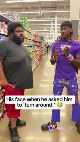 His face when he asked him to turn around 😭🤣 #goviral #trending #prank #fyp #viral #trending #tiktokviral 