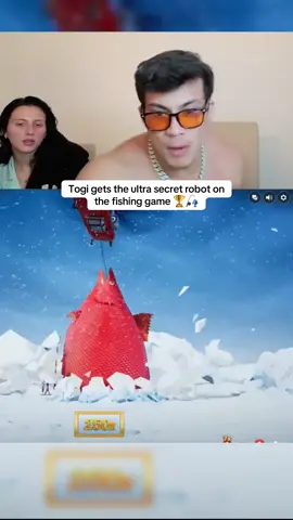 Togi gets the ultra secret robot on the fishing game 🏆🎣  #kickstreaming #fishinggame #fishing 