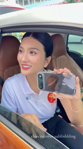 Fan quay idol ❌  Idol quay hơn thua với fan ✅ 😂#kimtuyen #nsutkimtuyen #chiecmuinhoxiucuablingbling #xuhuong #fyp 