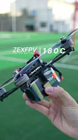 Doing crazy moves every day… thanks God my batteries can keep up #zexfpv #fpvdrone #fpv #fpvfreestyle #volten180c 