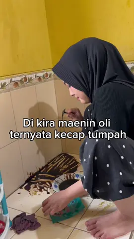 Dapur udah kaya kapal pecah🤣🤣