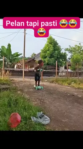 Monitor ketua ini konsep nya bagemana ya tiyang kok di cium pelan pelan tapi pasti nyium nya😂😂😂