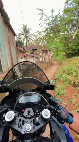 Segala sesuatu membutuhkan perjuangan 🔥 #curugcinunjang #tasikmalaya #touring #r15v3 #jaychandra 