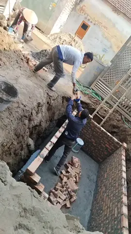 làm thợ xây nghèo thì em nào thèm yêu 