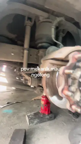 geser dikit tahlilan