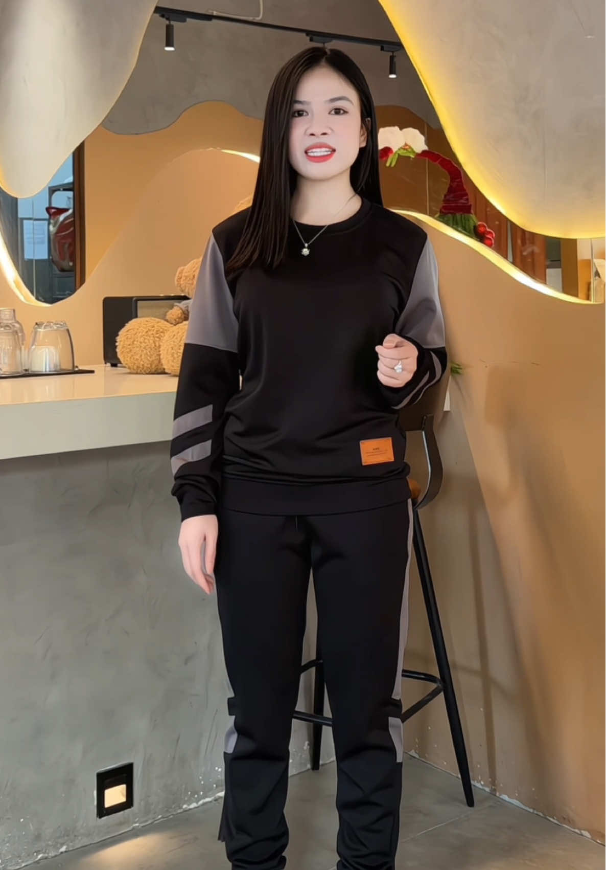 Bộ quần áo Nam cổ tròn dài tay