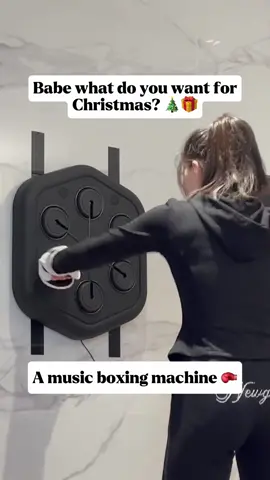 LINK IN BIO 🥊 Such a great Christmas gift for anyone in the house. Kids, adults, everyone loves it 🎶 #boxingmachine #homeworkouts #boxingfans #musicboxingmachine #boxingtraining 