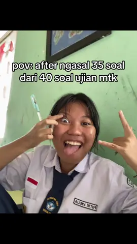 #4u #lewatberanda #ulangan #fotolive #fypage 