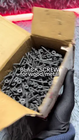Mahilig kaba mag diy need mo neting blackscrew na pwede pang kahoy at pang bakal #blackscrew #screw #metalscrew #woodscrew #fyp 