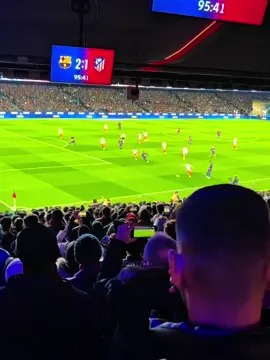 Esto es amor y pasión por el club⚔️❤️💙#ferrantorresgoaltoday #reacciondelgol #barcelona #viscabarca #footballedit 