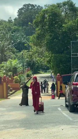 Sambutan hari kanak-kanak tema “kerjaya” di sekolah❤️❤️❤️…#Fyp #fypageシ♡ #fyppppppppppppppppppppppp #fypシ゚viral🖤tiktok #fypage 