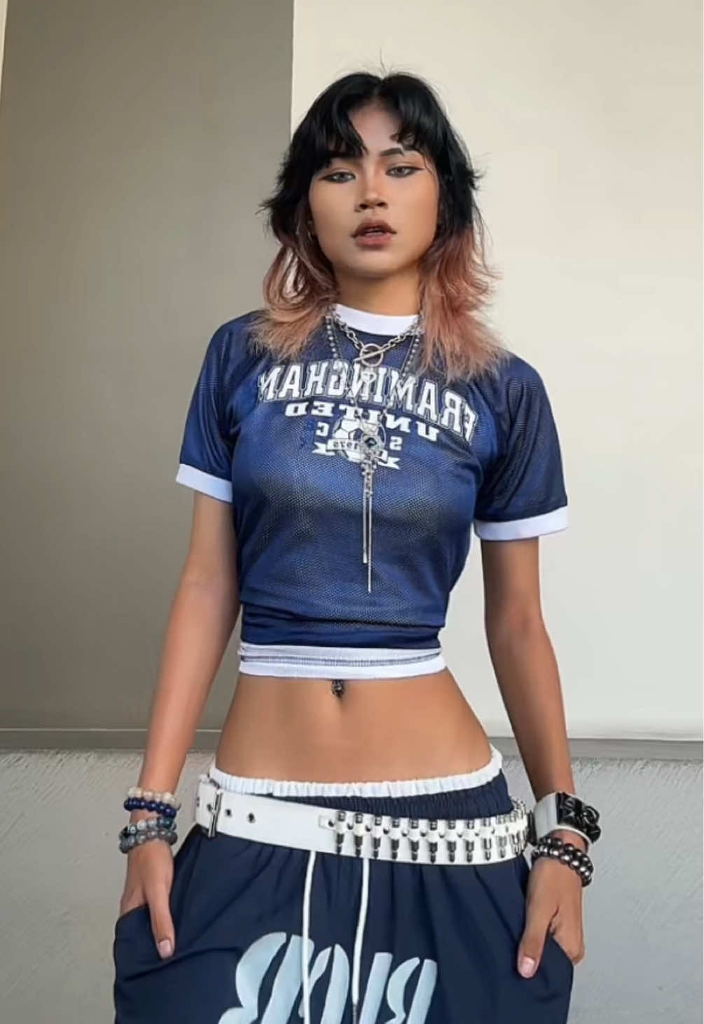 [ DC : @𝑹𝒂𝒉𝒆𝒍𝒂♡ ] #Nonbinary #Pansexuals 